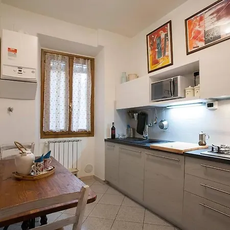 Keys Of Italy - Faenza 5 - 3 Bedrooms In Florence's Center Lejlighed